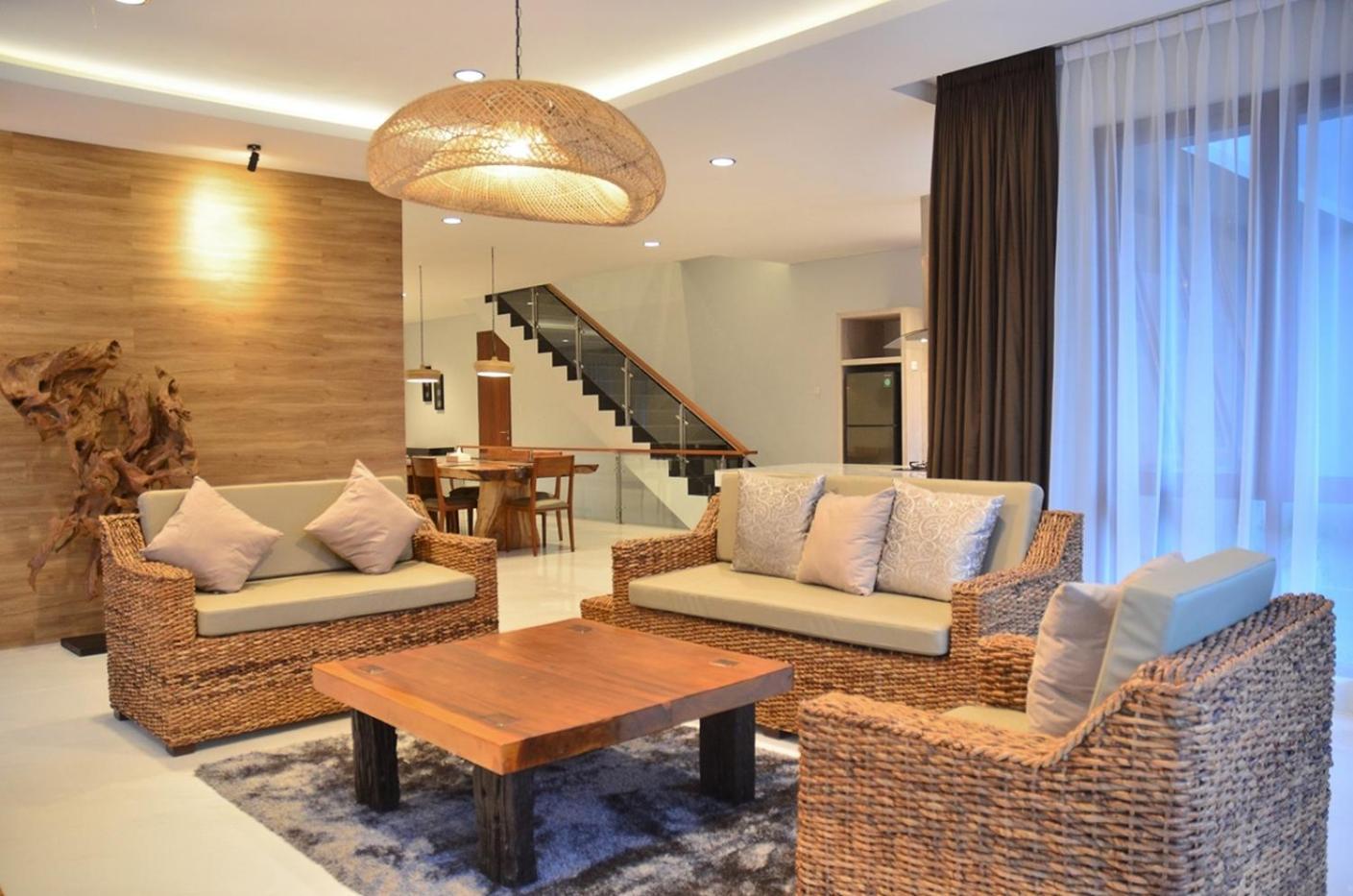 Asmaya Hill View Villa 7 Bedrooms With A Private Swimming Pool Bandung Bagian luar foto