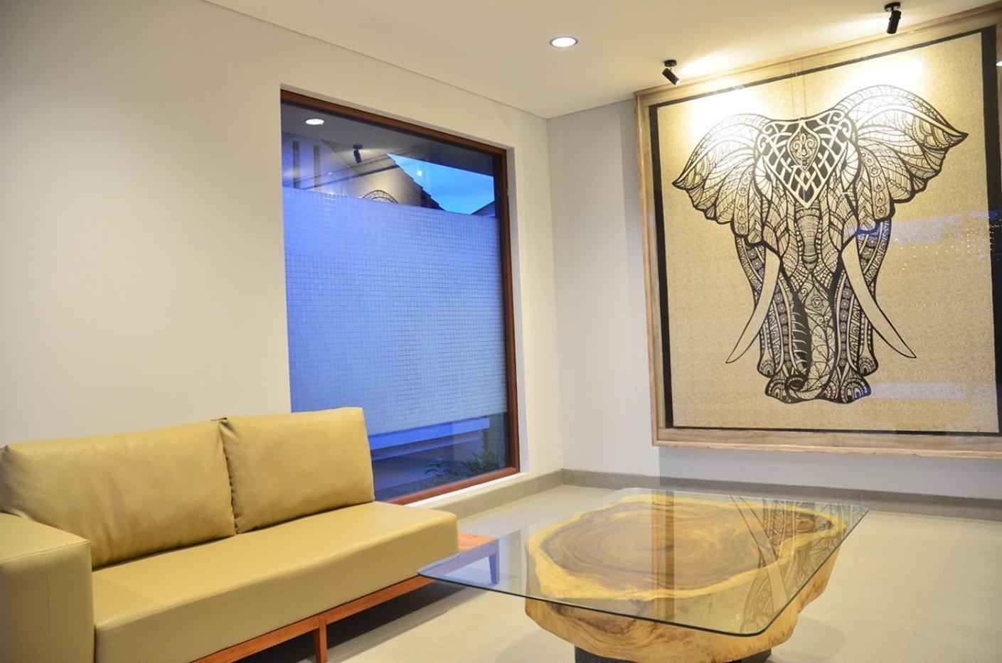 Asmaya Hill View Villa 7 Bedrooms With A Private Swimming Pool Bandung Bagian luar foto